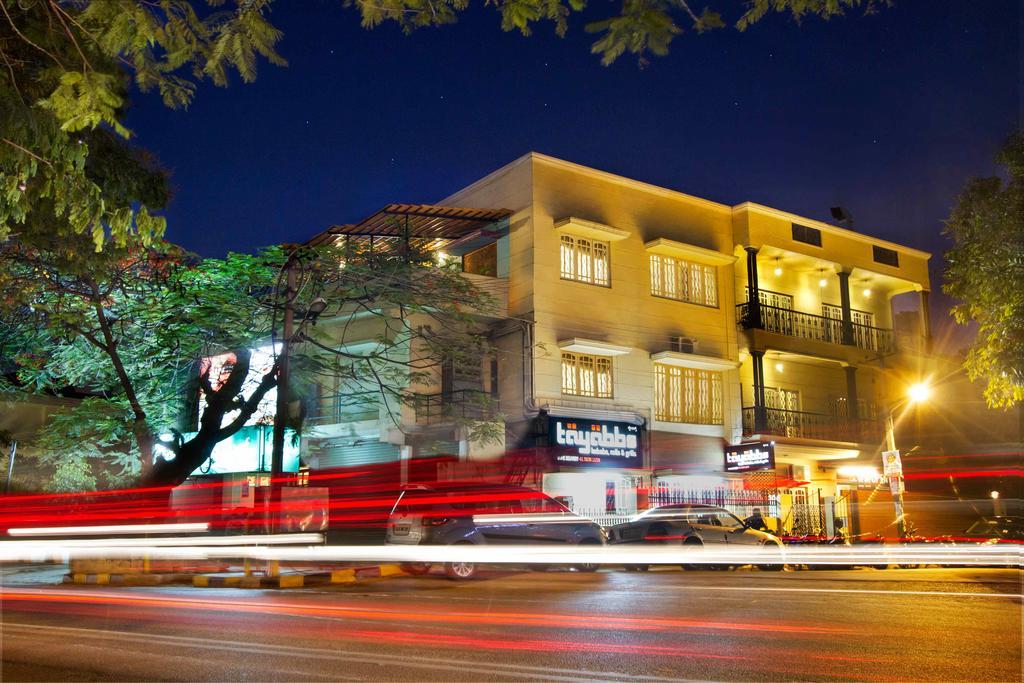 Amber Inn バンガロール エクステリア 写真
